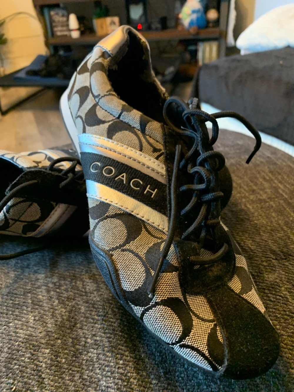 Coach Womens Signature C Lace-Up Sneakers in Black and Grey - Picture 3 of 6